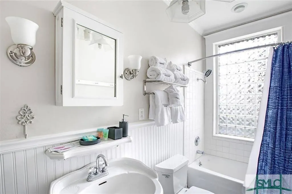 Design District Executive Rental Condo Savannah